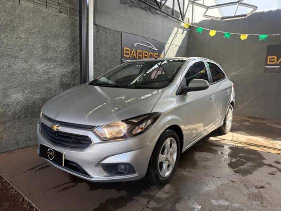 CHEVROLET ONIX 1.4 MPFI LT 8V FLEX 4P AUTOMÁTICO CHEVROLET ONIX 1.4 MPFI LT 8V FLEX 4P AUTOMÁTICO